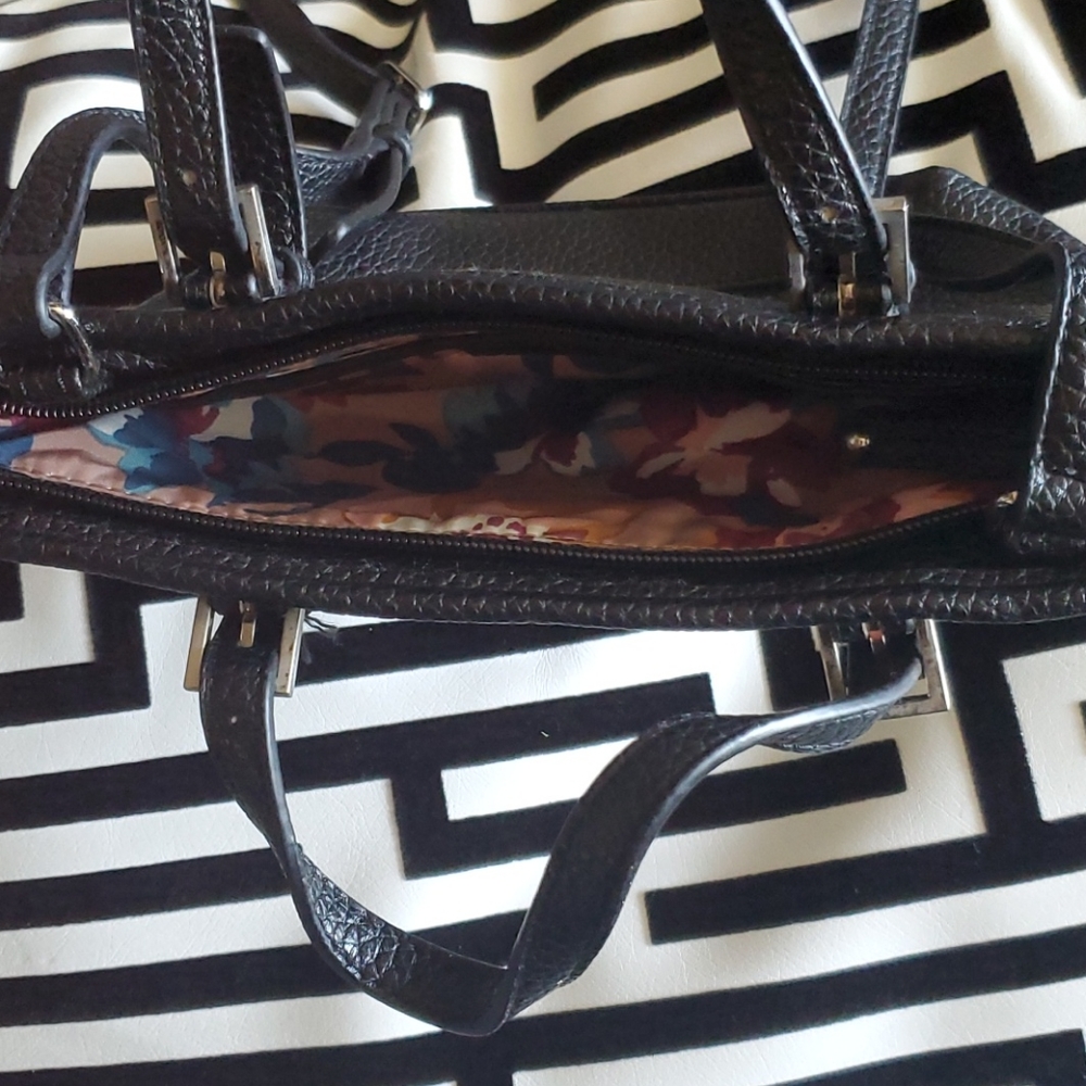 Purse - Picture 2 of 6
